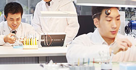 济南万国维修保养网点专业技师配备